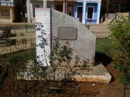 Monumento a Eladio González Toledo.jpg